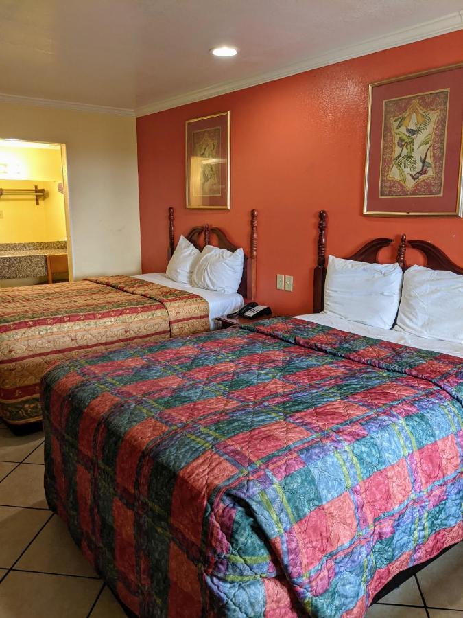 Lake Houmas Inn Экстерьер фото